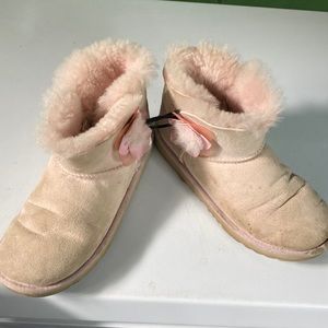 Uggs girls-Worn light pink